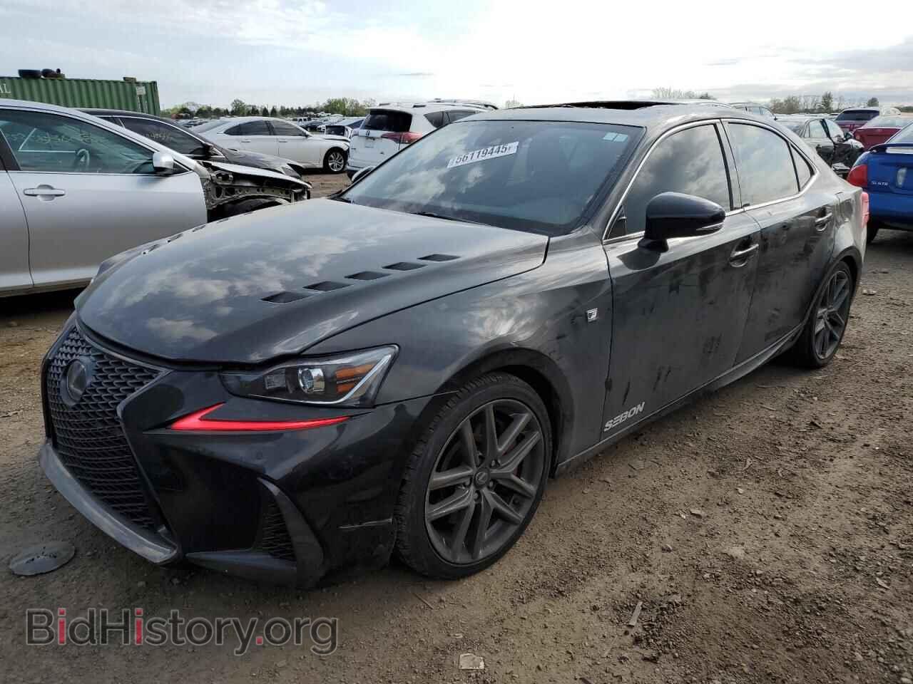 Photo JTHBA1D21H5041807 - LEXUS IS 2017