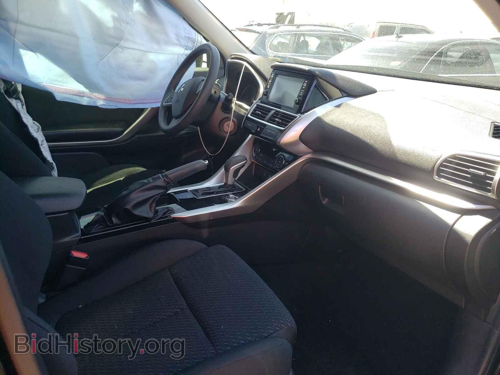 2018 MITSUBISHI ECLIPSE - VIN: JA4AT3AA0JZ062400 - Photo 5