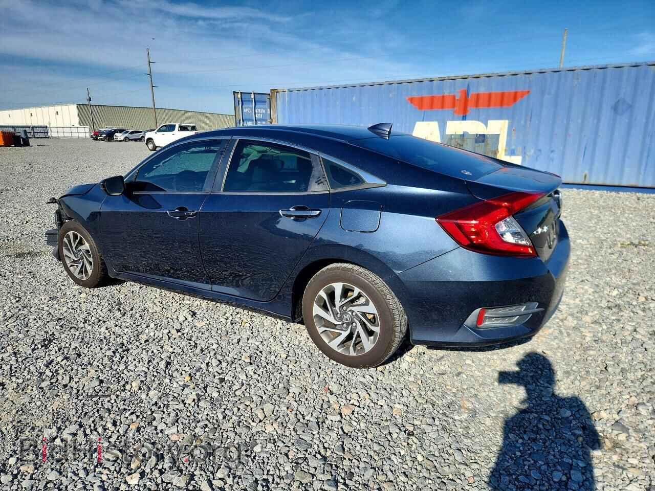 2017 HONDA CIVIC - VIN: 19XFC2F79HE071119 - Фото 2