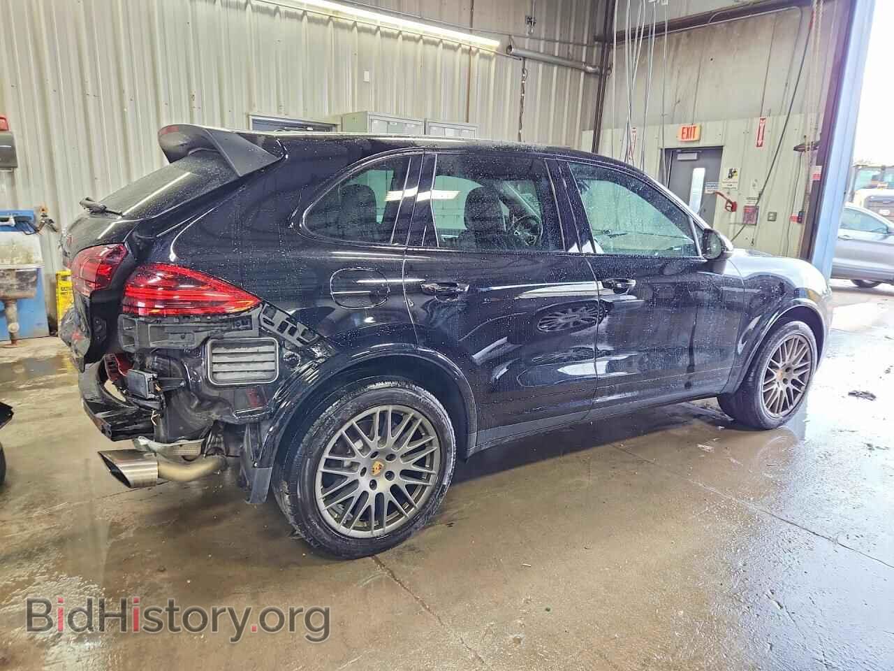 2017 PORSCHE CAYENNE - VIN: WP1AA2A22HKA86648 - Фото 3
