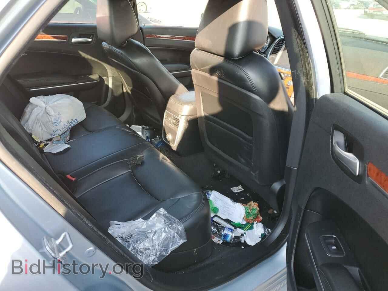 2013 CHRYSLER 300 - VIN: 2C3CCAAG3DH722915 - Фото 6