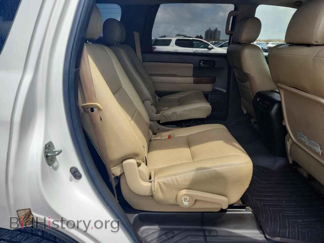 2011 TOYOTA SEQUOIA - VIN: 5TDZM5G14BS003085 - Фото 11