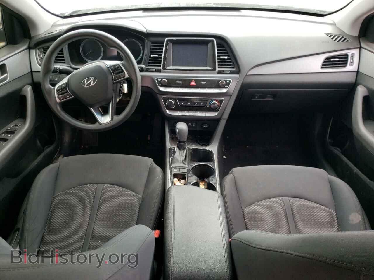 2019 HYUNDAI SONATA - VIN: 5NPE24AF3KH741923 - Фото 8