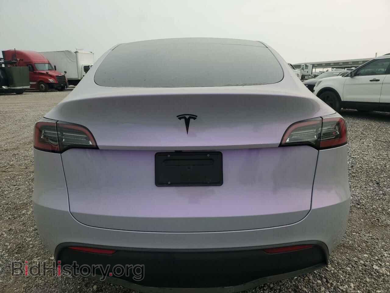 2024 TESLA MODEL Y - VIN: 7SAYGDEE3RA236358 - Фото 6