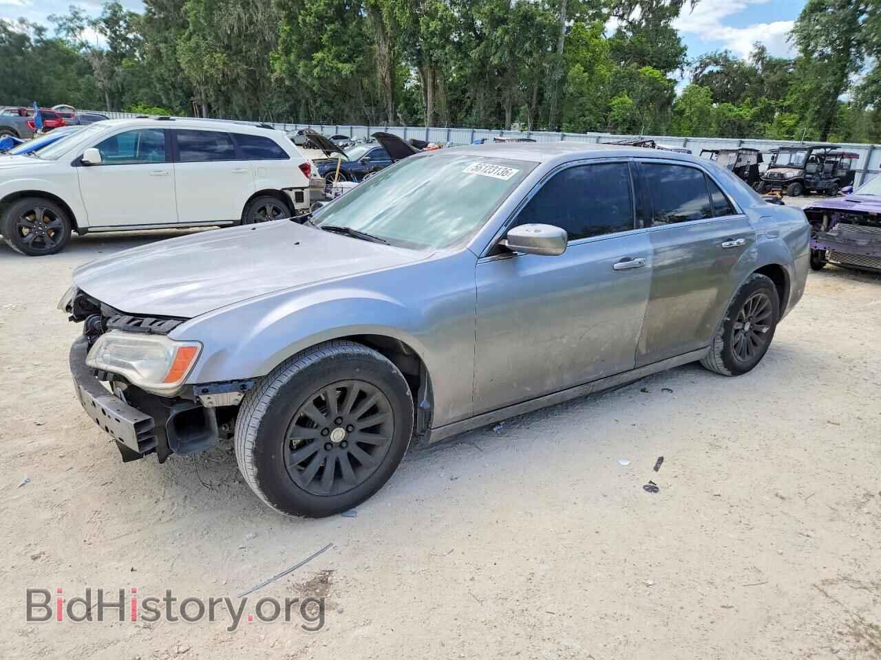 Фотография 2C3CCAAG7DH630528 - CHRYSLER 300 2013