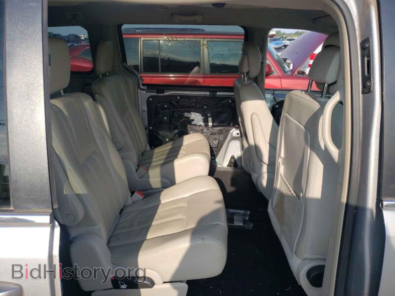 2013 Chrysler MINIVAN (VIN 2C4RC1BG7DR578168) — photo 6 of 10