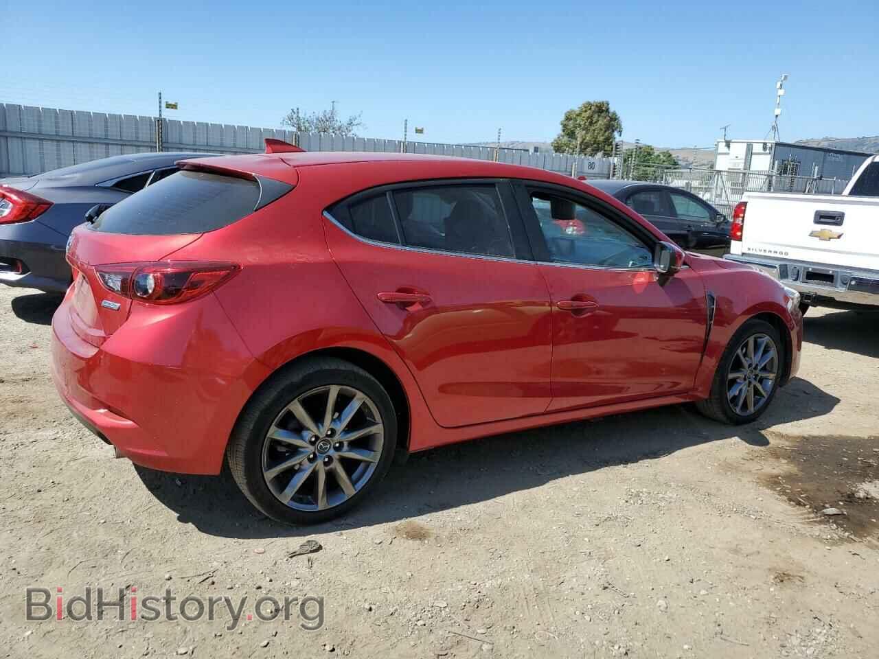 2018 MAZDA 3 - VIN: 3MZBN1M34JM200606 - Фото 3