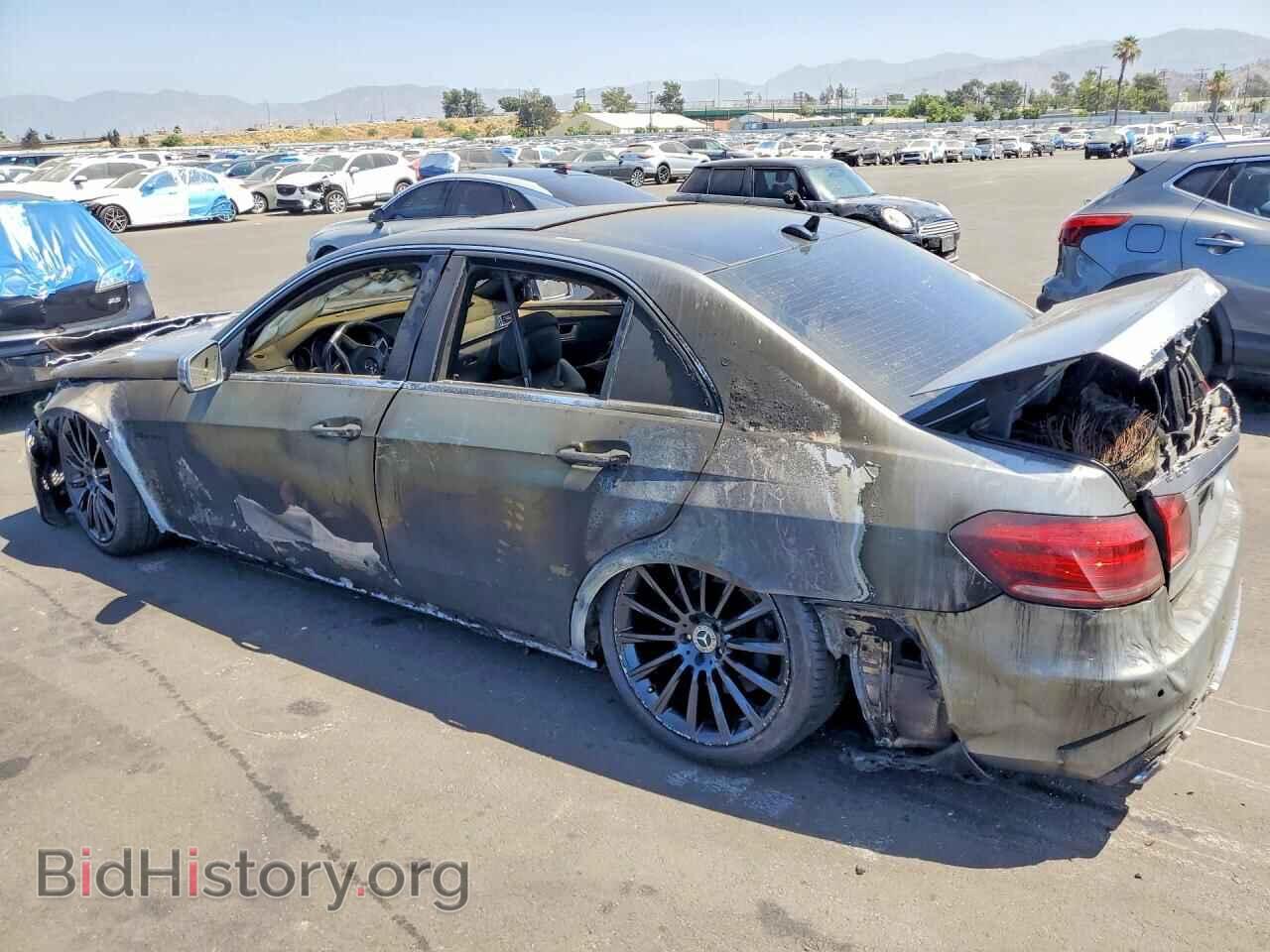 2014 MERCEDES-BENZ E-CLASS - VIN: WDDHF7GB9EA886473 - Фото 2