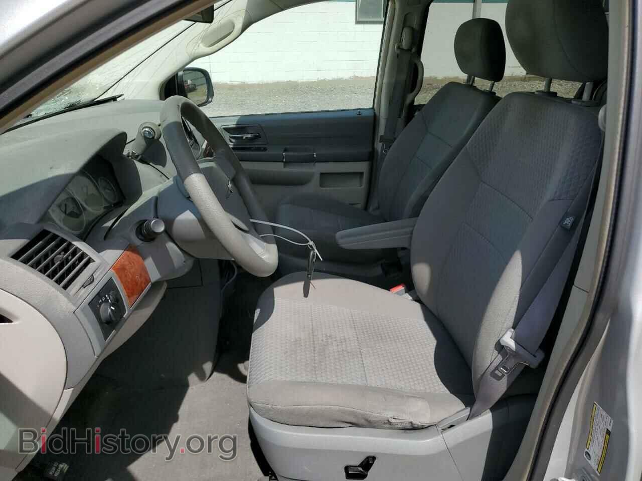 2008 CHRYSLER MINIVAN - VIN: 2A8HR44H98R799576 - Фото 7