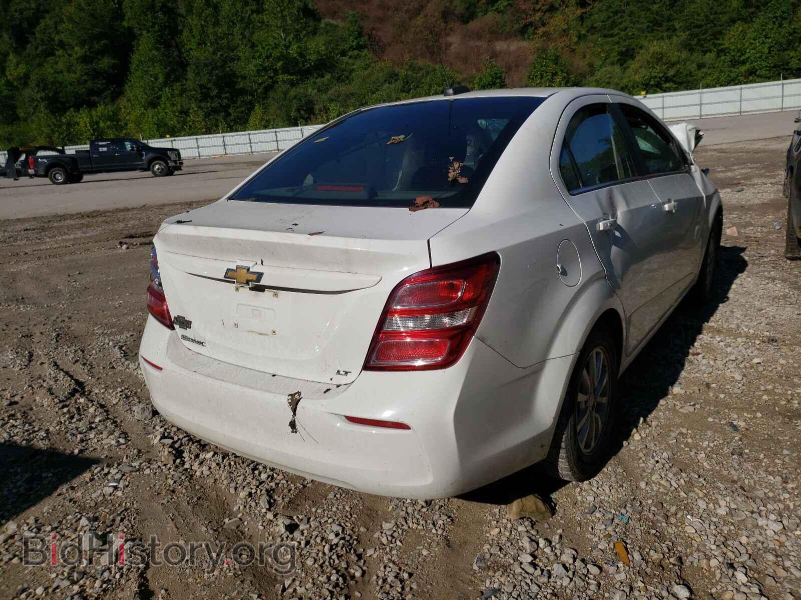2017 CHEVROLET SONIC - VIN: 1G1JD5SH1H4101313 - Фото 4