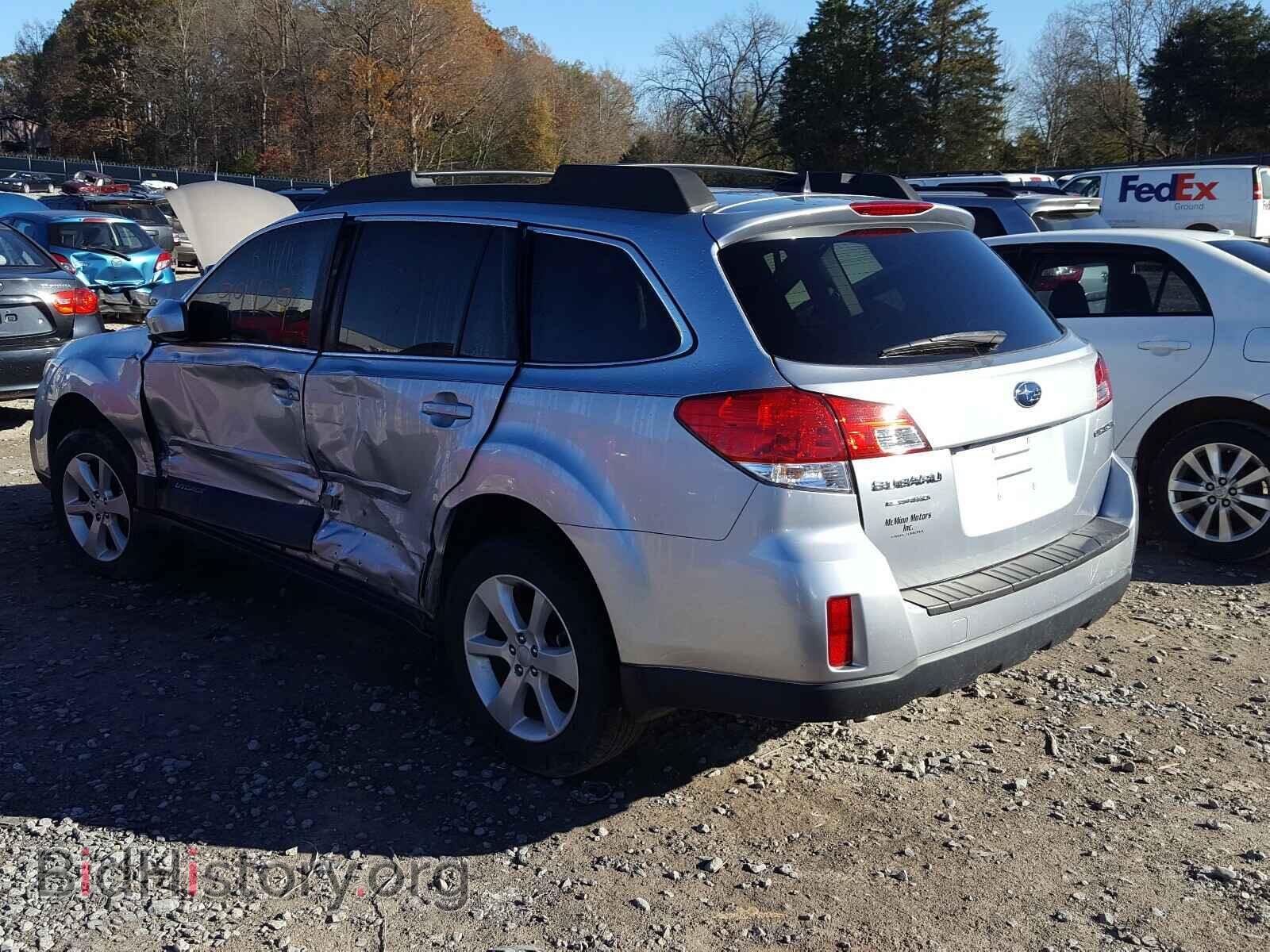 2014 SUBARU OUTBACK - VIN: 4S4BRCDC7E3244928 - Photo 3