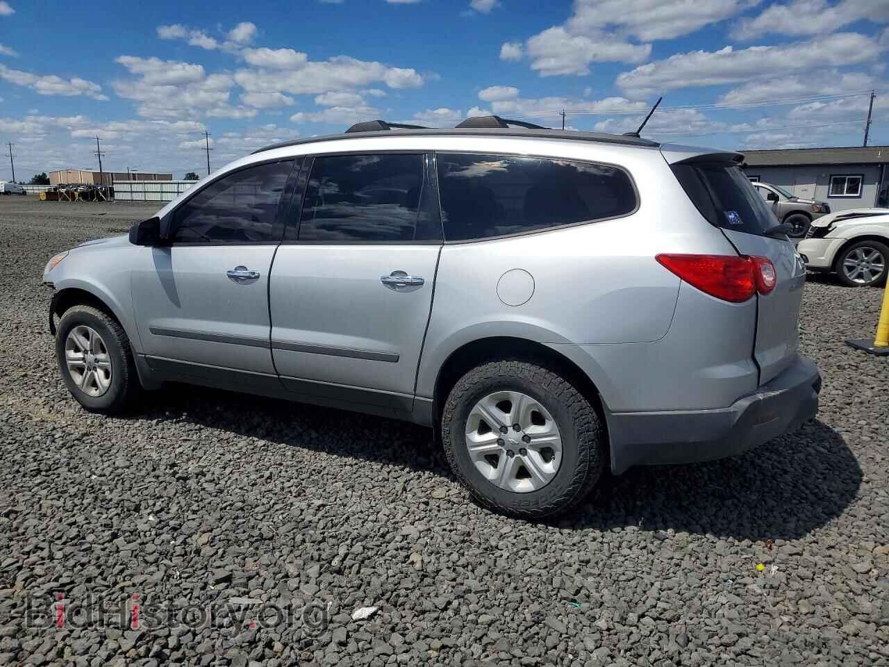 2012 CHEVROLET TRAVERSE - VIN: 1GNKRFED2CJ147035 - Фото 2