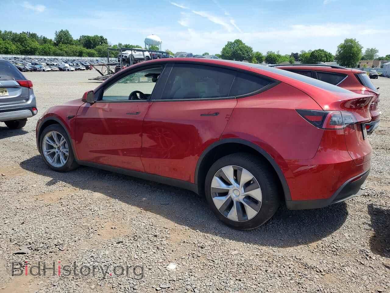 2024 TESLA MODEL Y - VIN: 7SAYGDEE3RA274589 - Фото 2