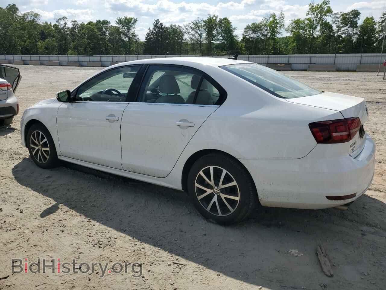 2017 VOLKSWAGEN JETTA - VIN: 3VWDB7AJ5HM294772 - Фото 2