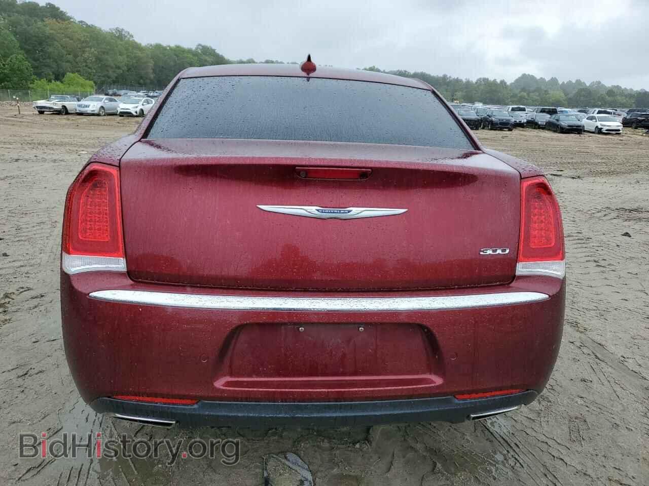 2019 CHRYSLER 300 - VIN: 2C3CCAAG6KH560209 - Фото 6