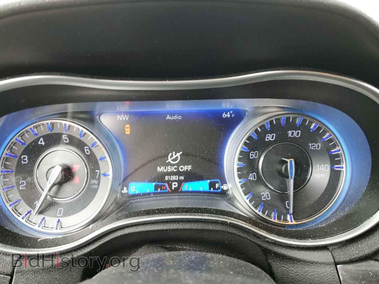 2019 CHRYSLER 300 - VIN: 2C3CCAAG6KH560209 - Фото 9