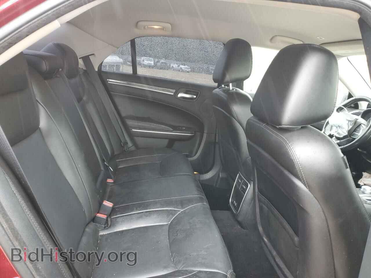 2019 CHRYSLER 300 - VIN: 2C3CCAAG6KH560209 - Фото 10