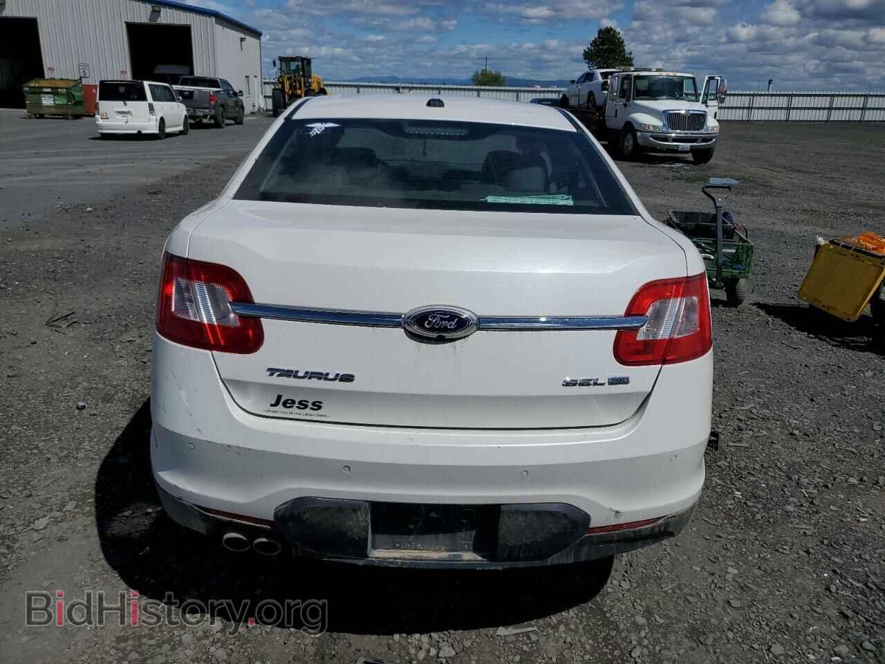 2011 FORD TAURUS - VIN: 1FAHP2HW7BG111762 - Фото 6