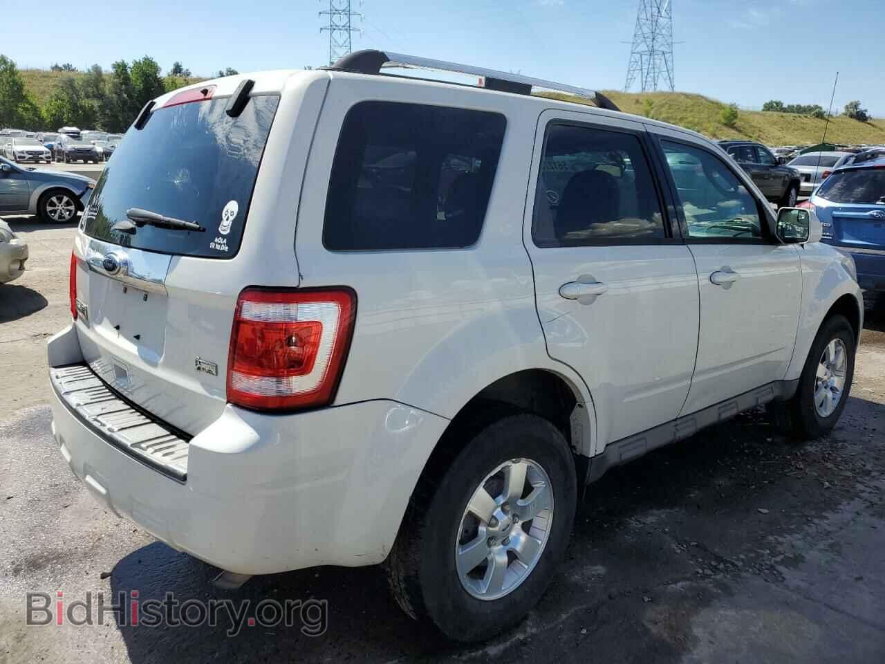 2011 FORD ESCAPE - VIN: 1FMCU0EG1BKB14860 - Фото 3