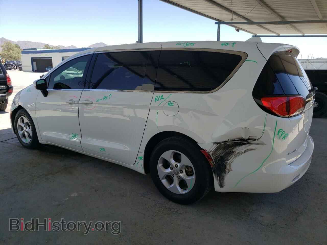 2017 CHRYSLER PACIFICA - VIN: 2C4RC1CG2HR505634 - Photo 2