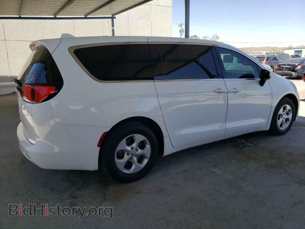 2017 CHRYSLER PACIFICA - VIN: 2C4RC1CG2HR505634 - Photo 3