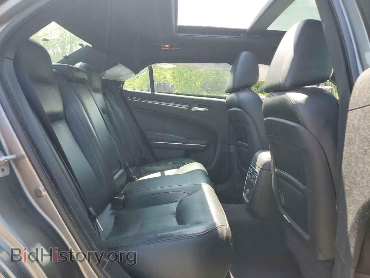 2011 CHRYSLER 300 - VIN: 2C3CA5CG7BH560388 - Фото 10
