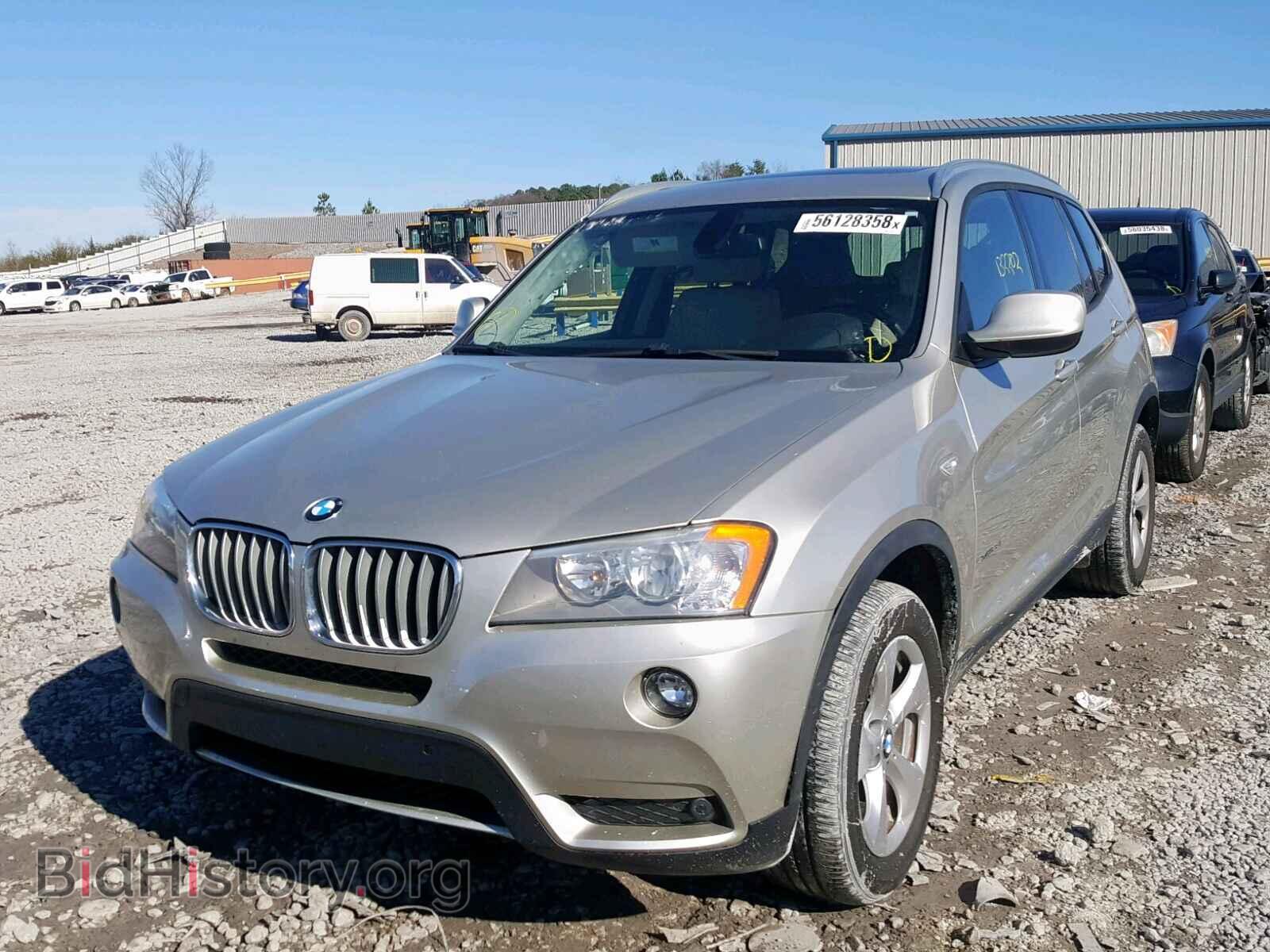2011 BMW X3 - VIN: 5UXWX5C5XBL716396 - Фото 2