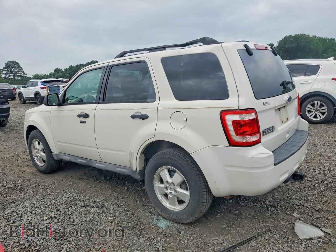 2010 FORD ESCAPE - VIN: 1FMCU0D77AKA52817 - Фото 2