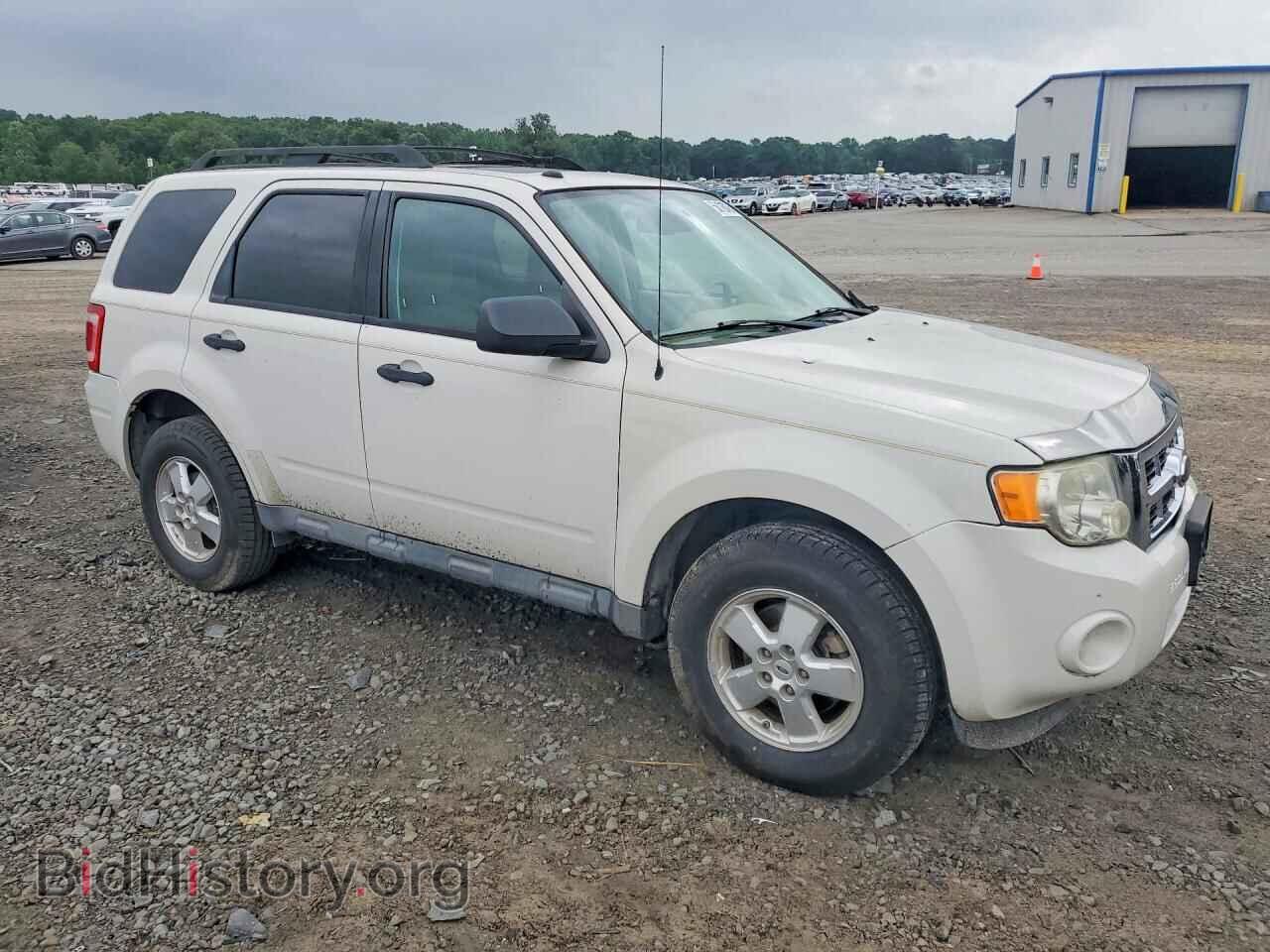 2010 FORD ESCAPE - VIN: 1FMCU0D77AKA52817 - Фото 4