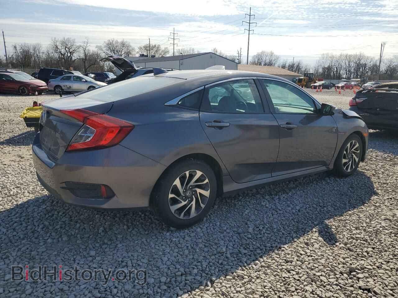 2017 HONDA CIVIC - VIN: 19XFC2F72HE058714 - Фото 3