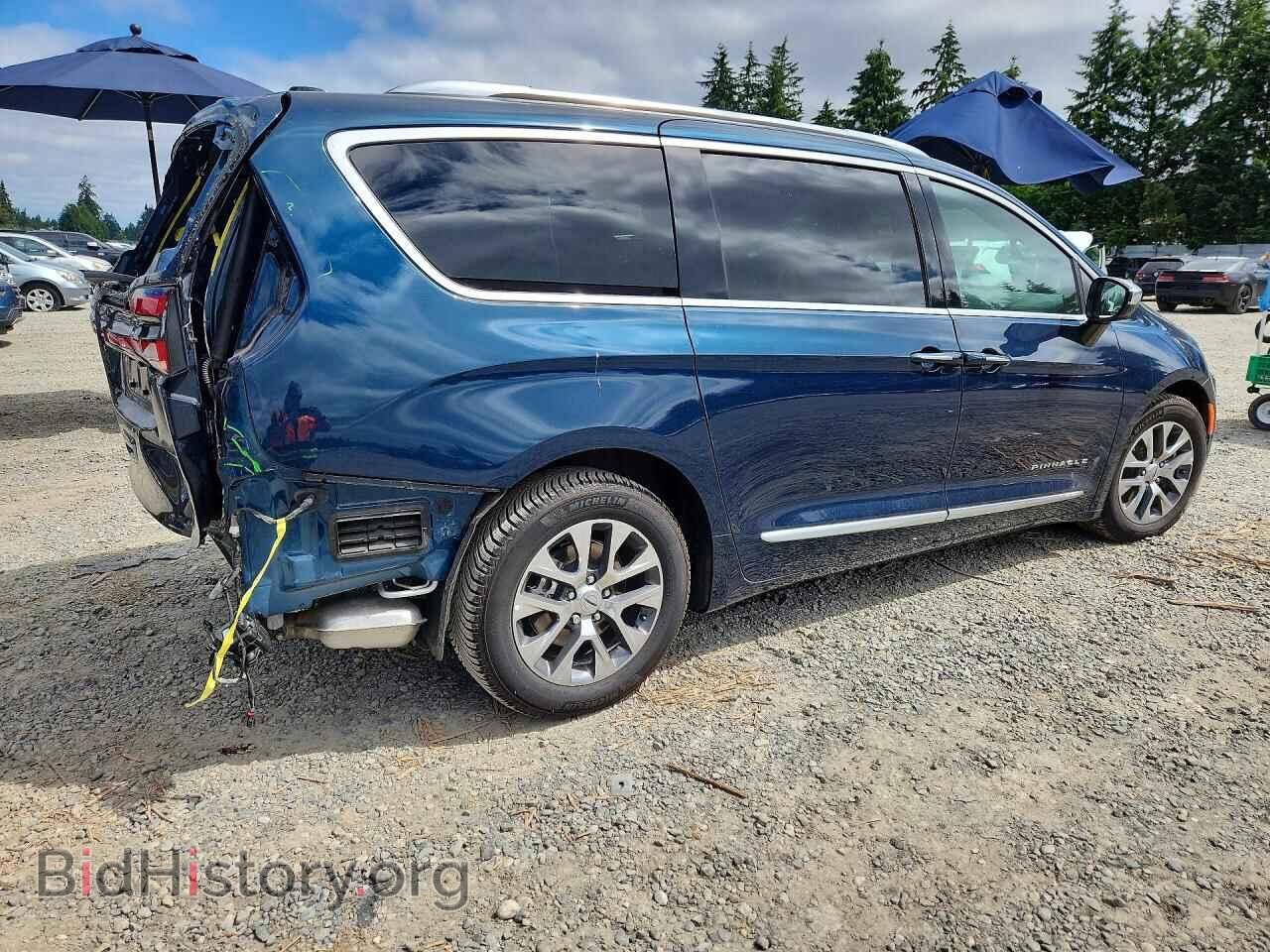 2023 CHRYSLER PACIFICA - VIN: 2C4RC1N72PR565358 - Фото 3