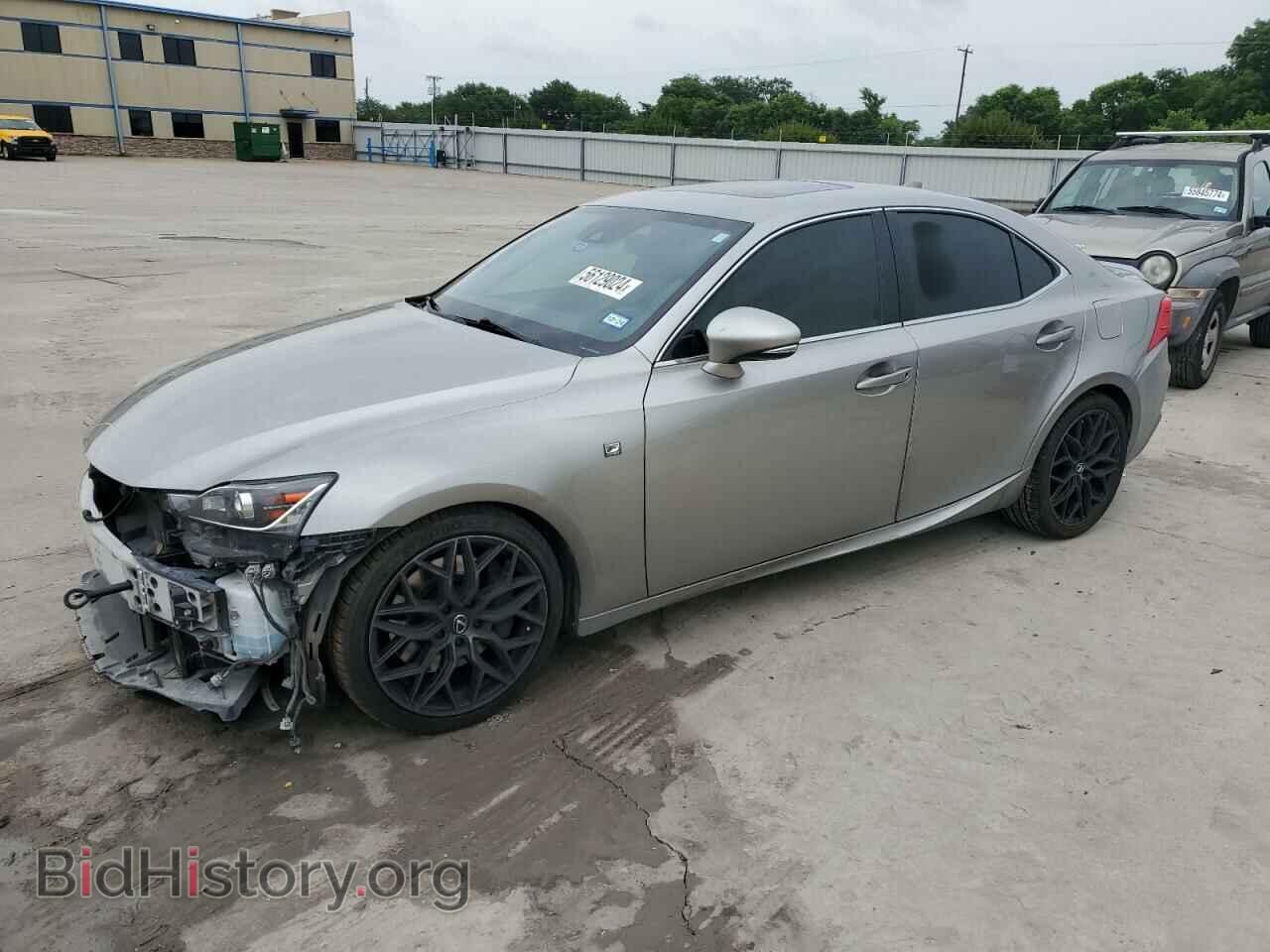 Photo JTHBA1D26H5039888 - LEXUS IS 2017