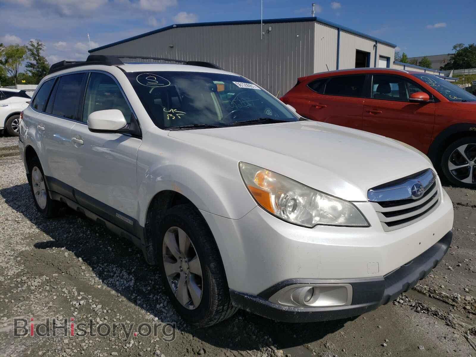 Photo 4S4BRCGC8B3373798 - SUBARU OUTBACK 2011