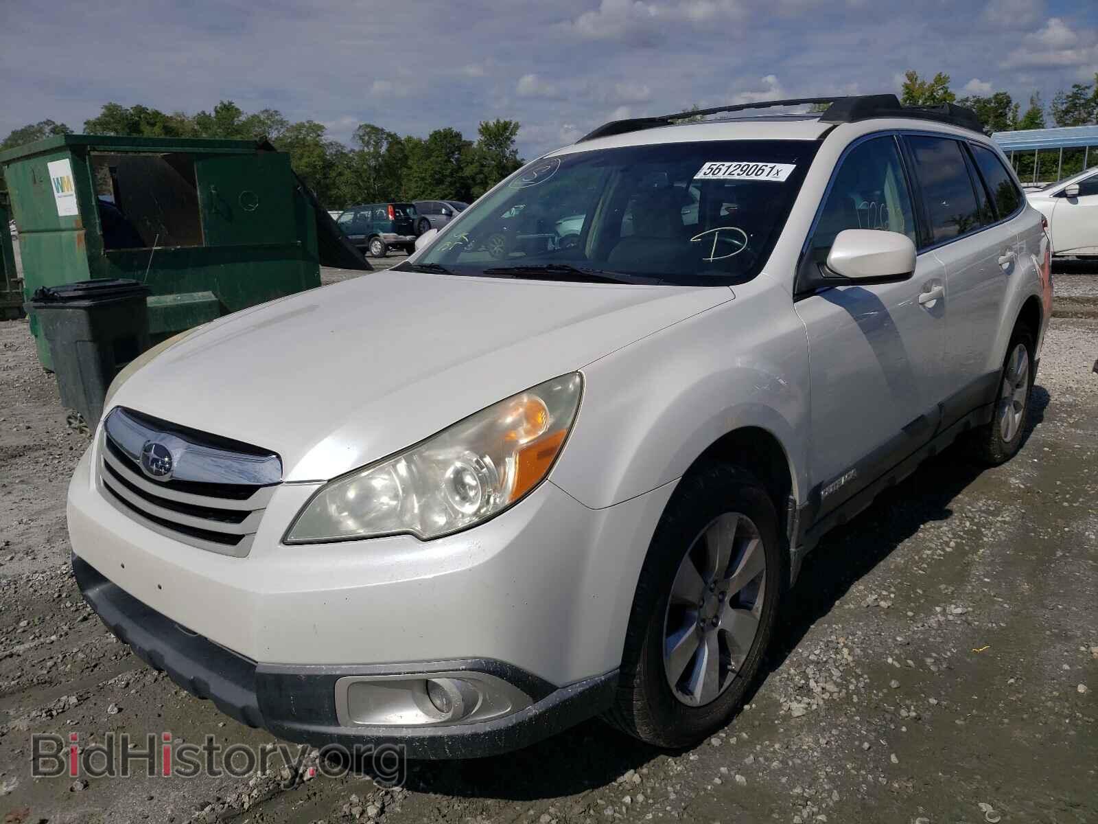 2011 SUBARU OUTBACK - VIN: 4S4BRCGC8B3373798 - Фото 2