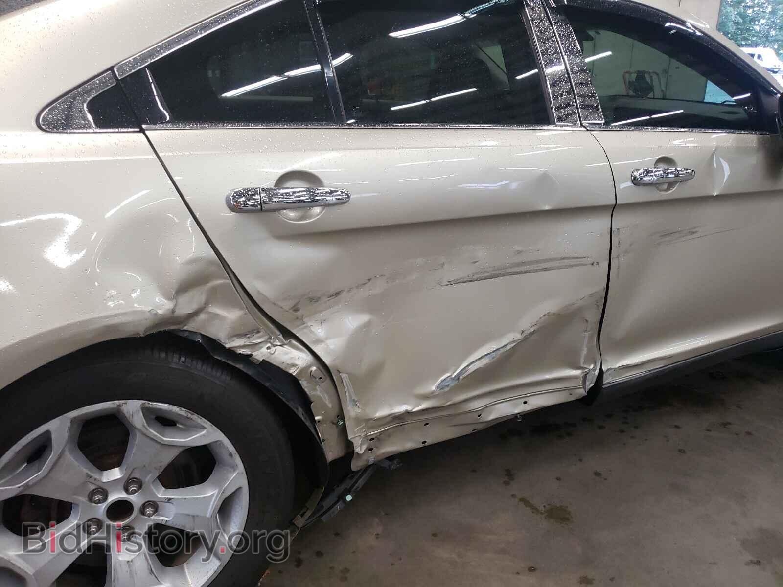 2011 FORD TAURUS - VIN: 1FAHP2EW6BG162772 - Фото 9
