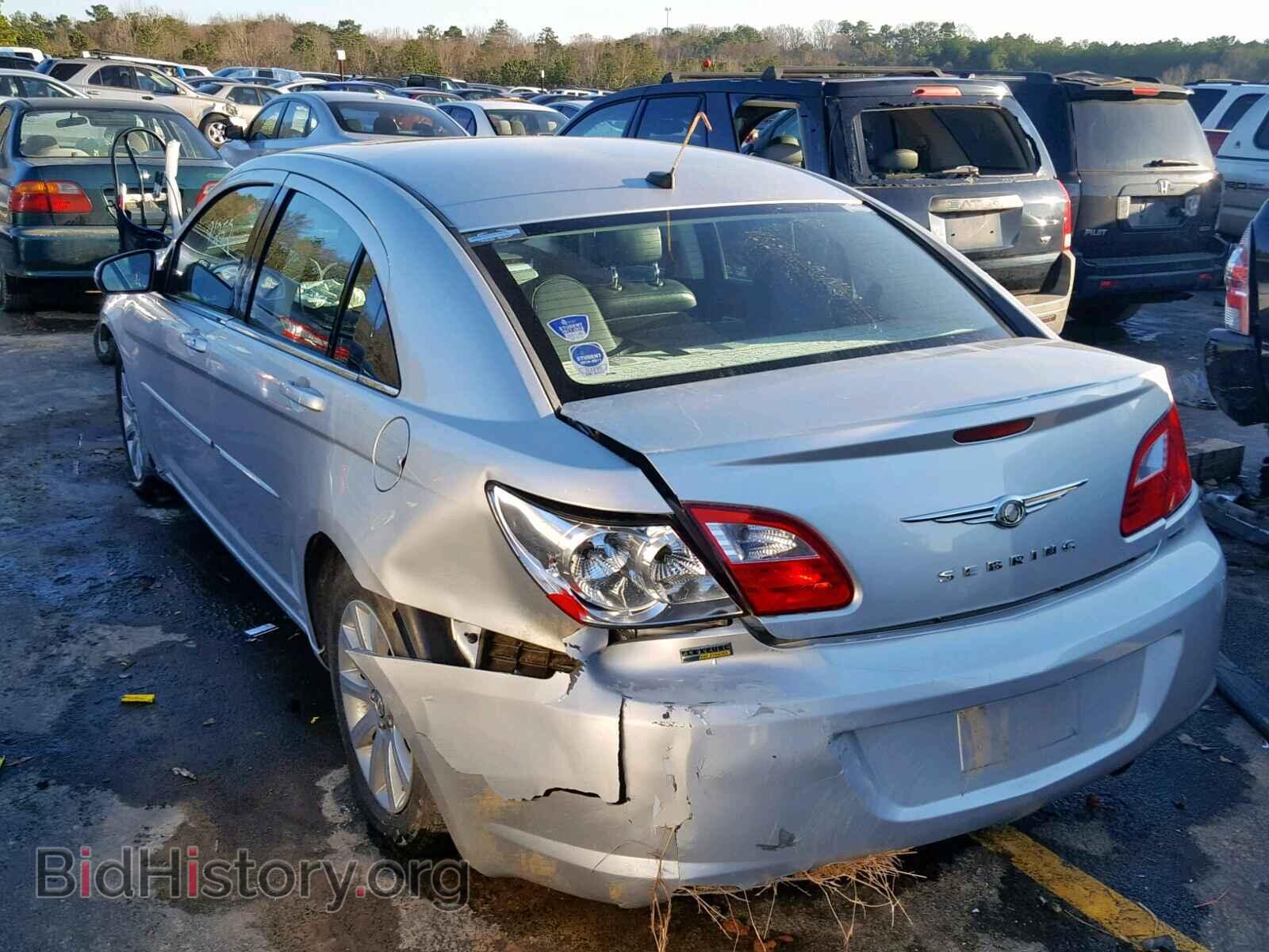 2010 CHRYSLER SEBRING - VIN: 1C3CC5FD3AN194575 - Фото 3