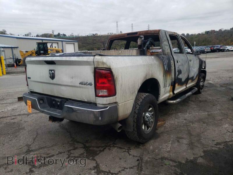 2018 RAM 2500 (VIN 3C6UR5DL9JG245652) — photo 4 of 10