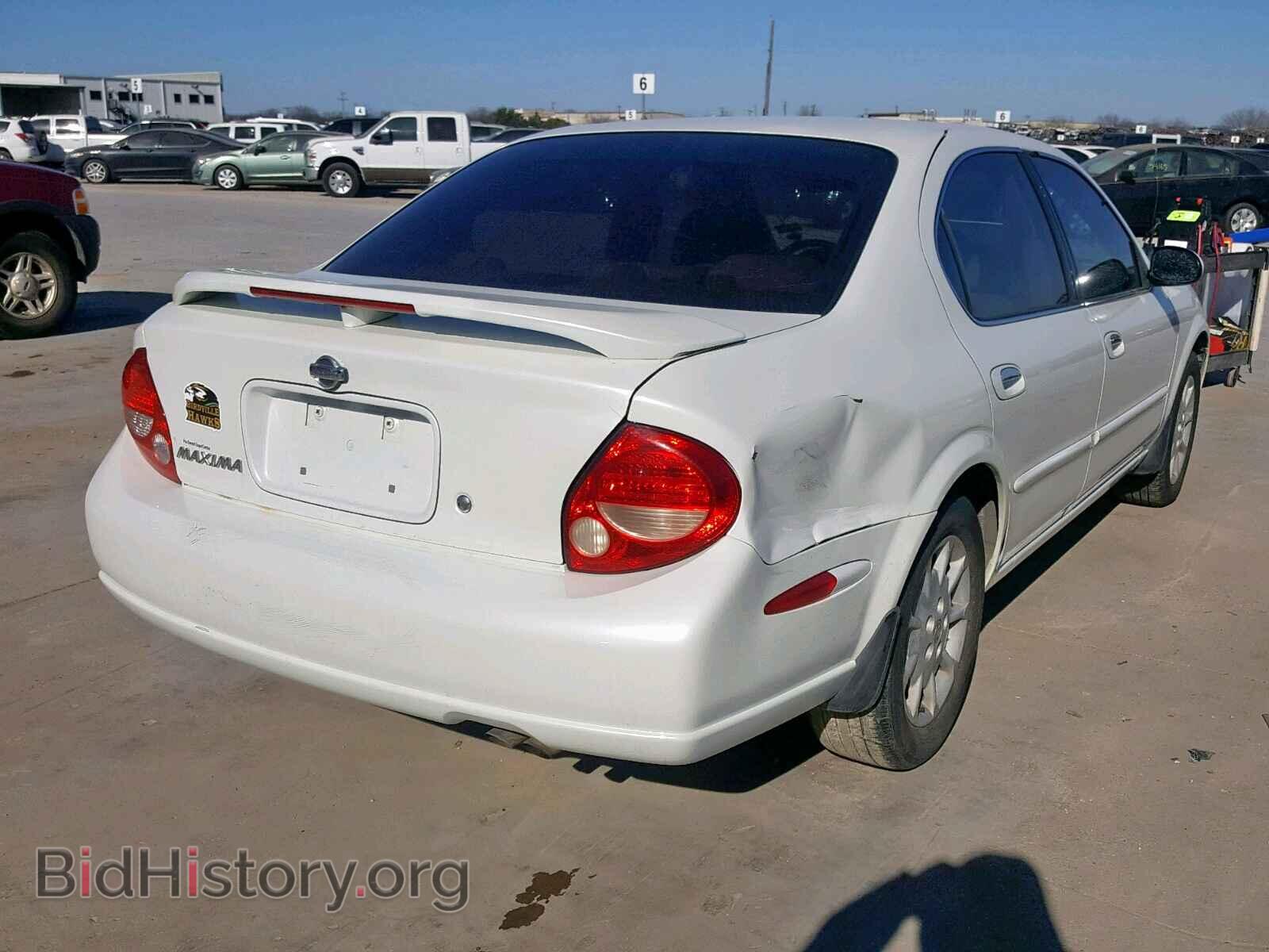 2000 NISSAN MAXIMA - VIN: JN1CA31D9YT530560 - Фото 4