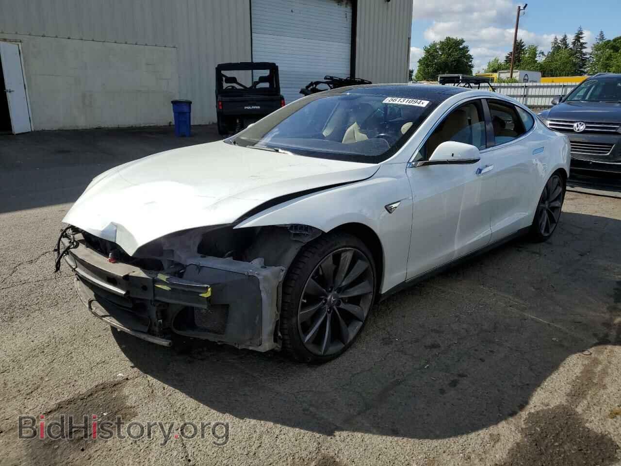 Фотография 5YJSA1DP9DFP04403 - TESLA MODEL S 2013