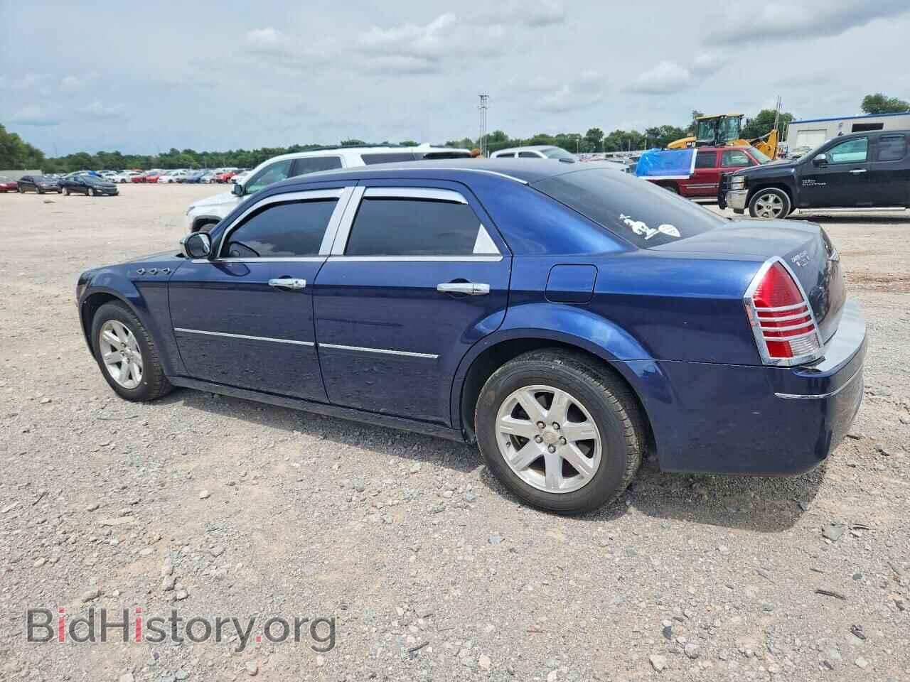 2006 CHRYSLER 300 - VIN: 2C3KA53G36H412059 - Фото 2