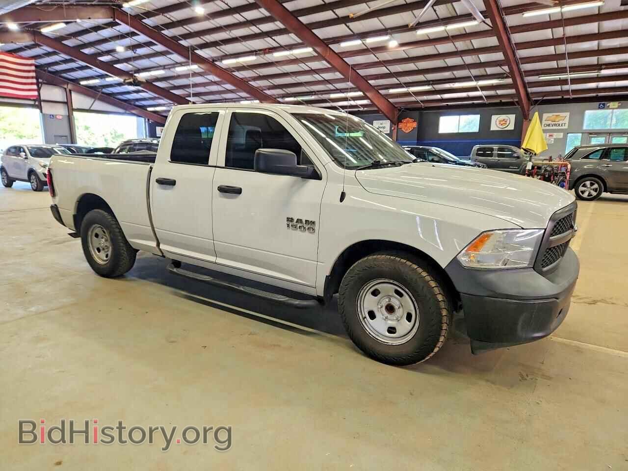 2017 RAM 1500 - VIN: 1C6RR6FG8HS556424 - Фото 4