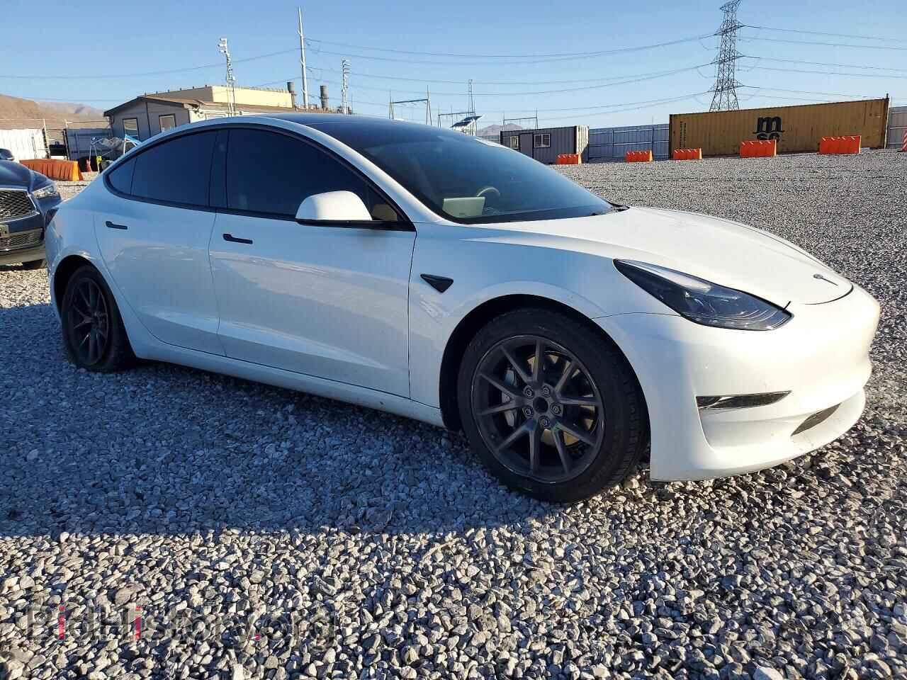 2023 TESLA MODEL 3 - VIN: 5YJ3E1EAXPF640203 - Photo 4
