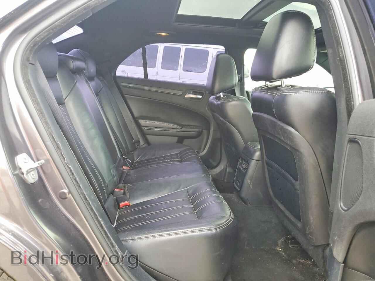 2015 CHRYSLER 300 - VIN: 2C3CCAGG8FH757038 - Фото 10