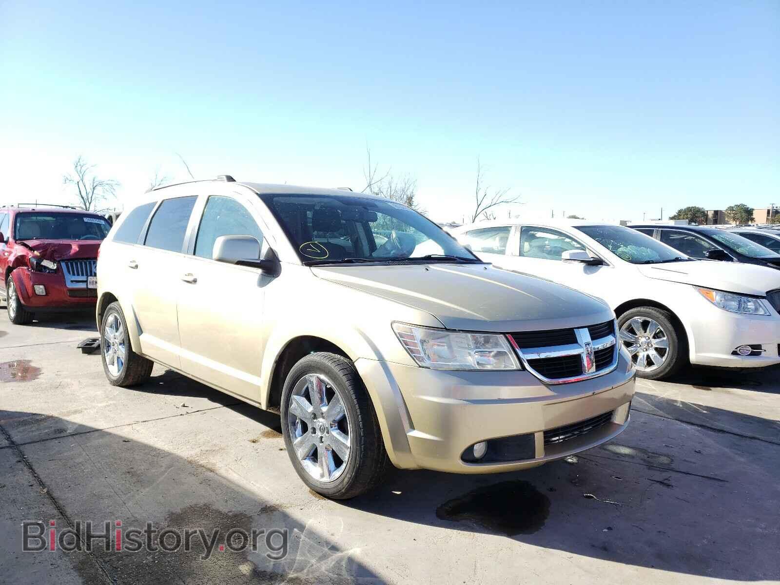 Фотография 3D4PG5FV2AT137877 - DODGE JOURNEY 2010