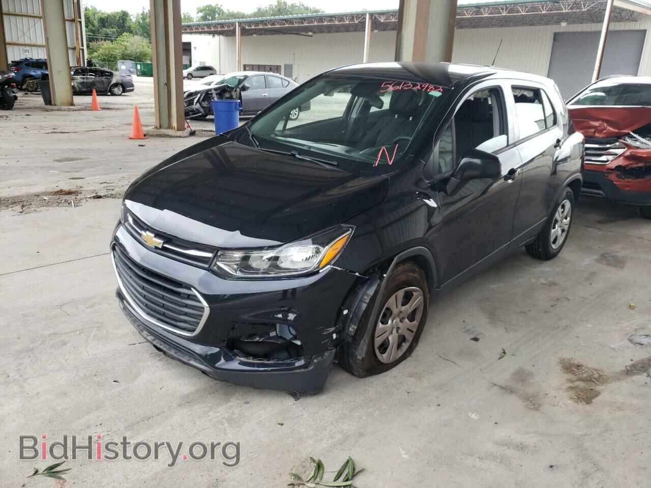 2017 CHEVROLET TRAX - VIN: 3GNCJKSB0HL200631 - Фото 2