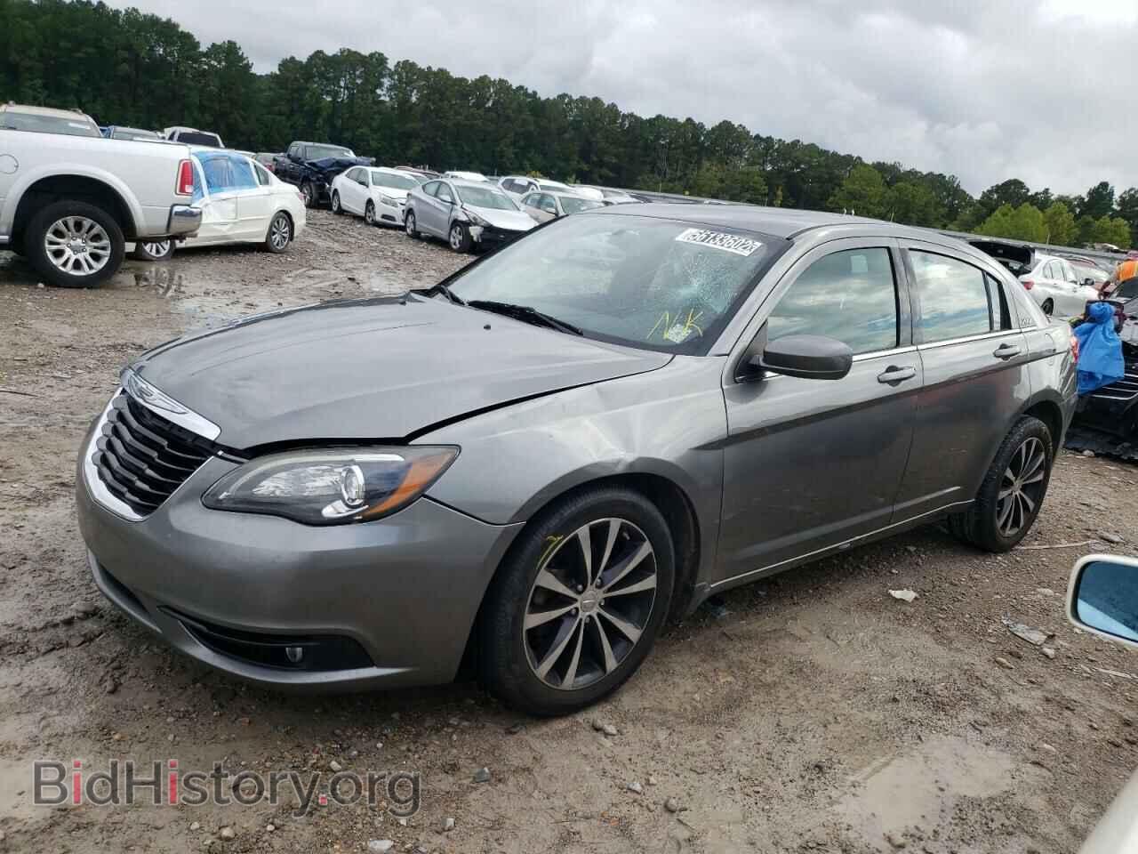 2012 CHRYSLER 200 - VIN: 1C3CCBBG3CN249933 - Фото 2