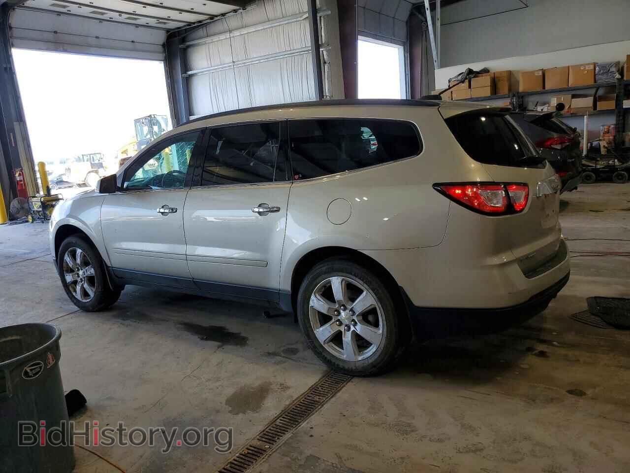 2016 CHEVROLET TRAVERSE - VIN: 1GNKVGKD7GJ254609 - Фото 2
