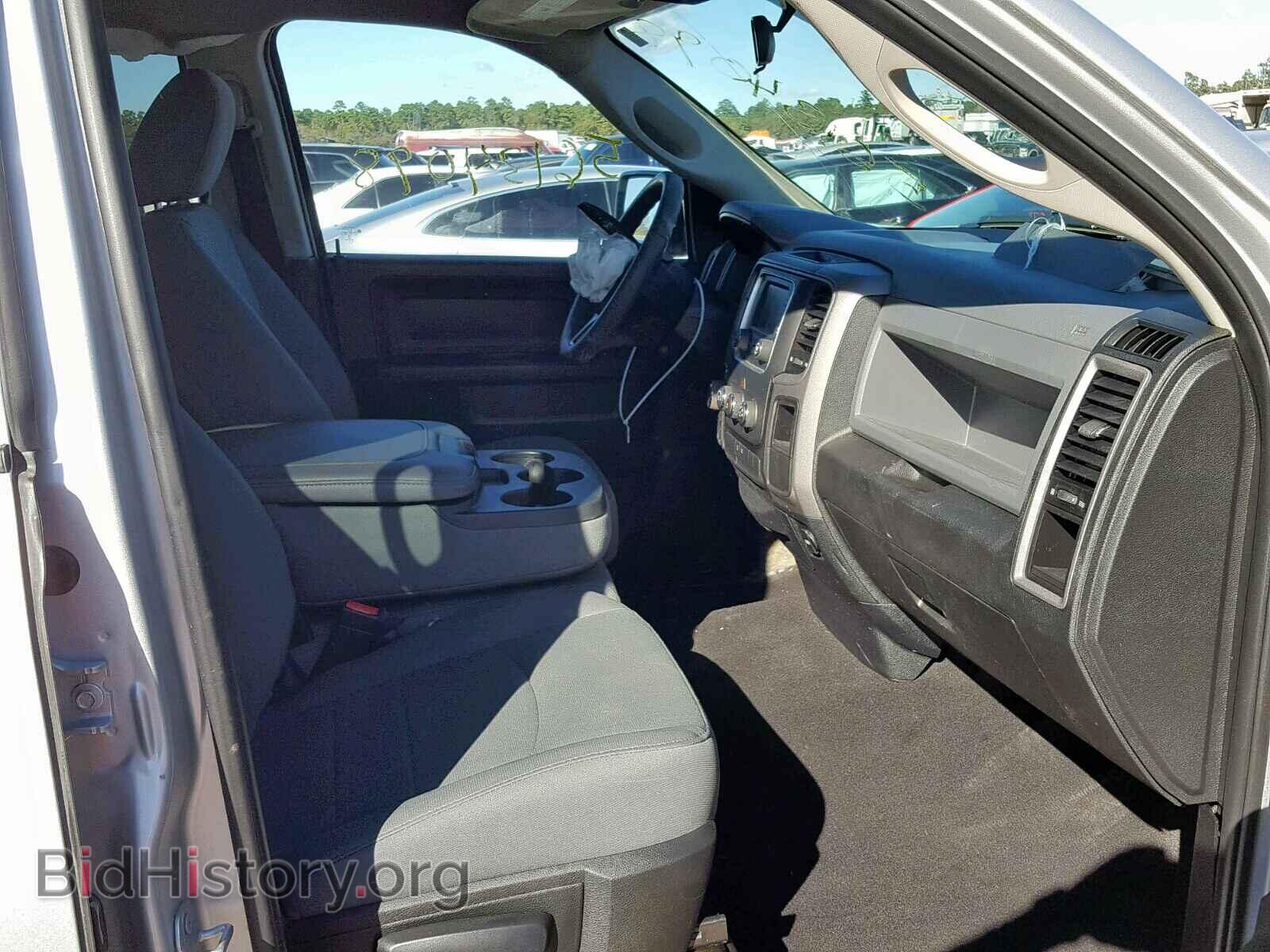 2018 RAM 1500 ST - VIN: 1C6RR7FT1JS289667 - Фото 5