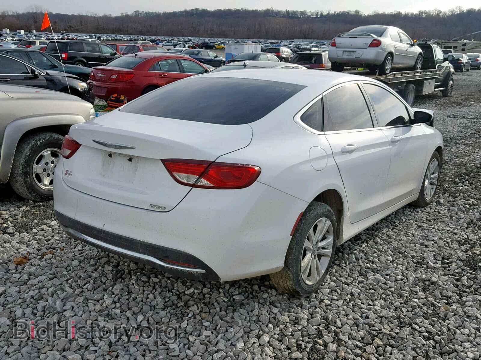 2015 CHRYSLER 200 - VIN: 1C3CCCAB2FN570930 - Фото 4