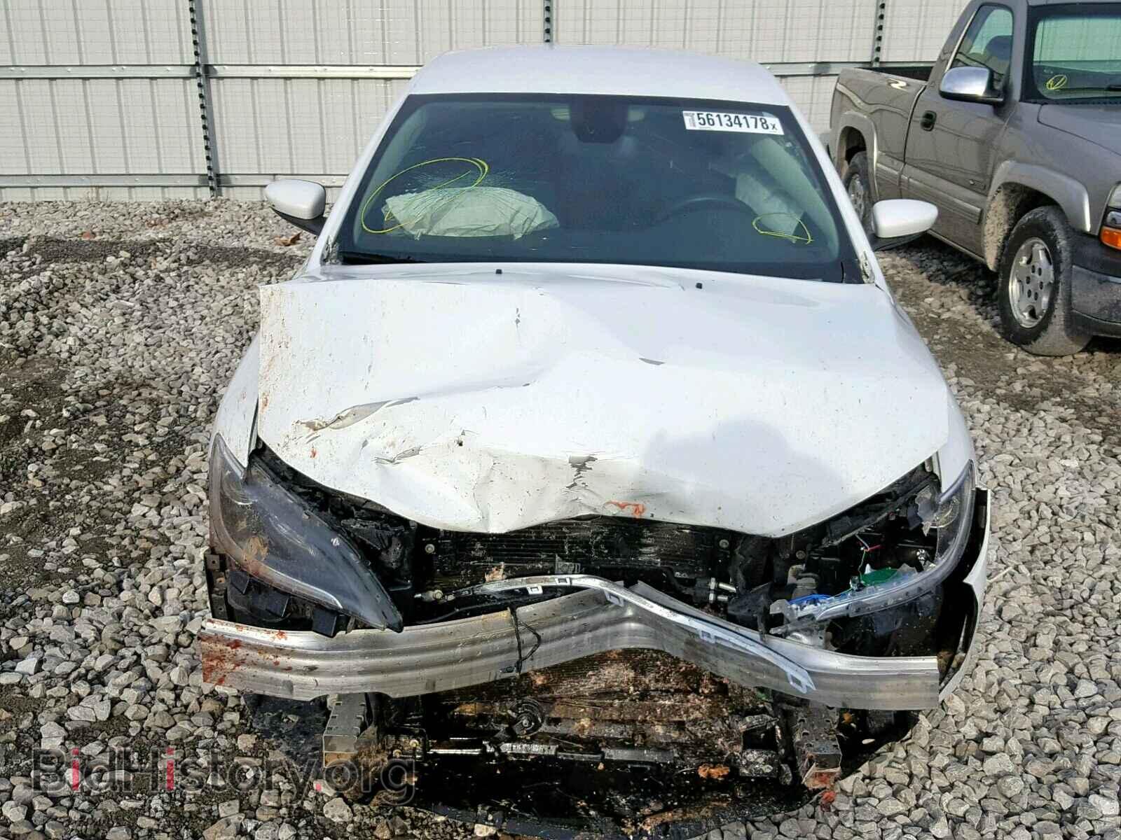 2015 CHRYSLER 200 - VIN: 1C3CCCAB2FN570930 - Фото 9